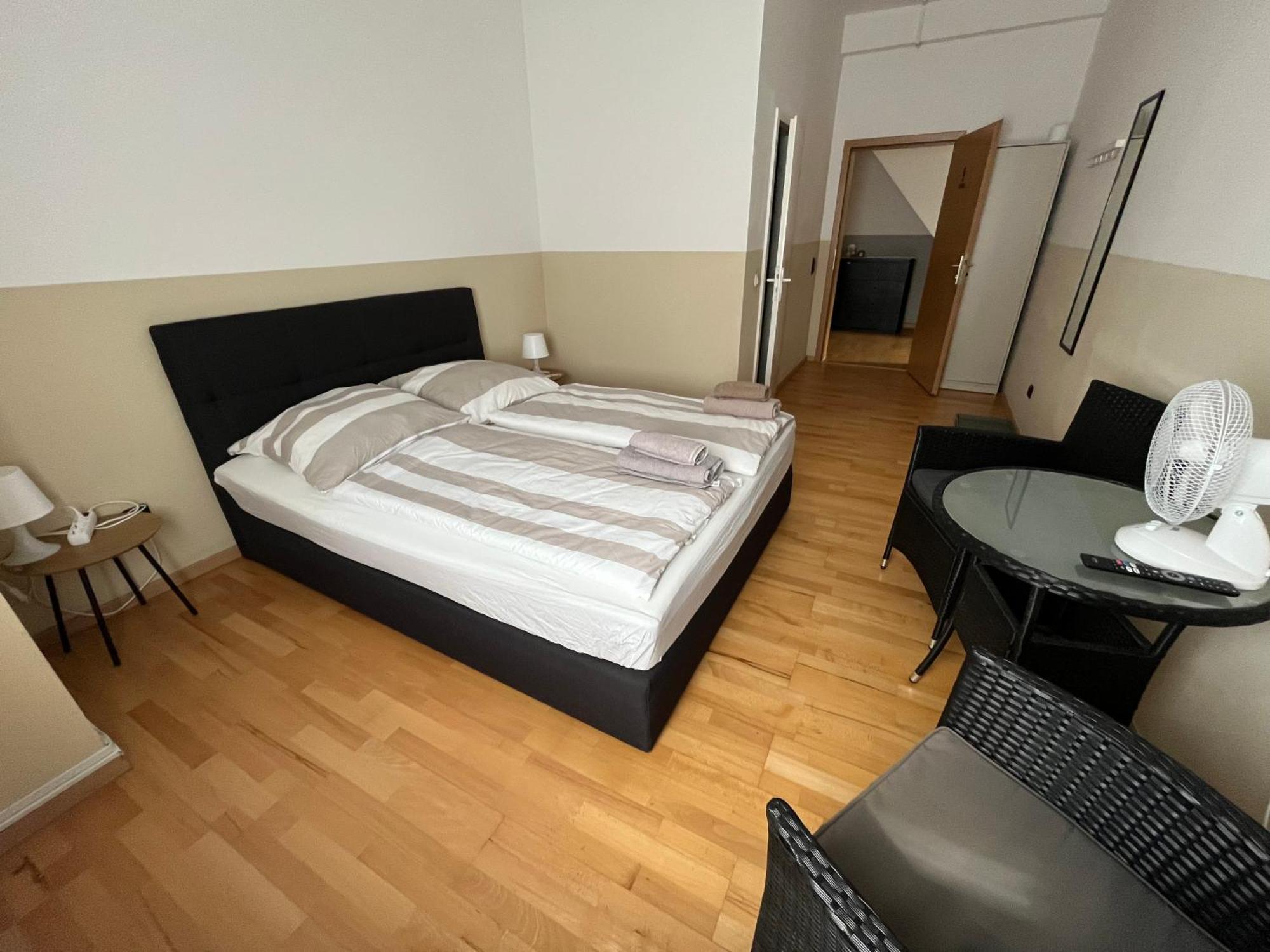 Doppelzimmer Mit Bad-Tv- 9 Meine Kültér fotó